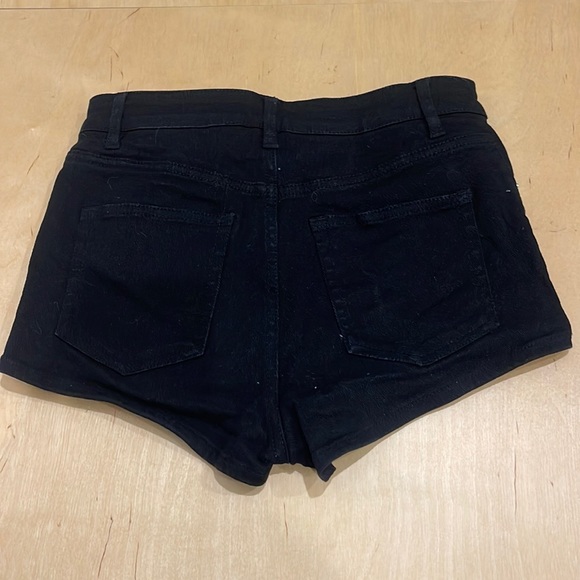 Girls shorts - Picture 2 of 2